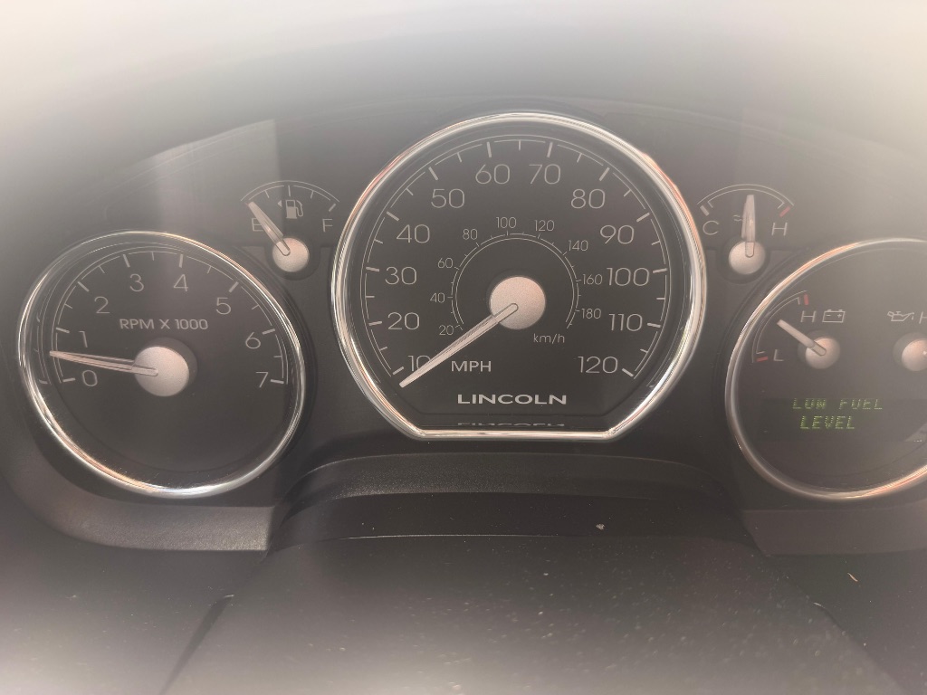 2006 Lincoln Mark